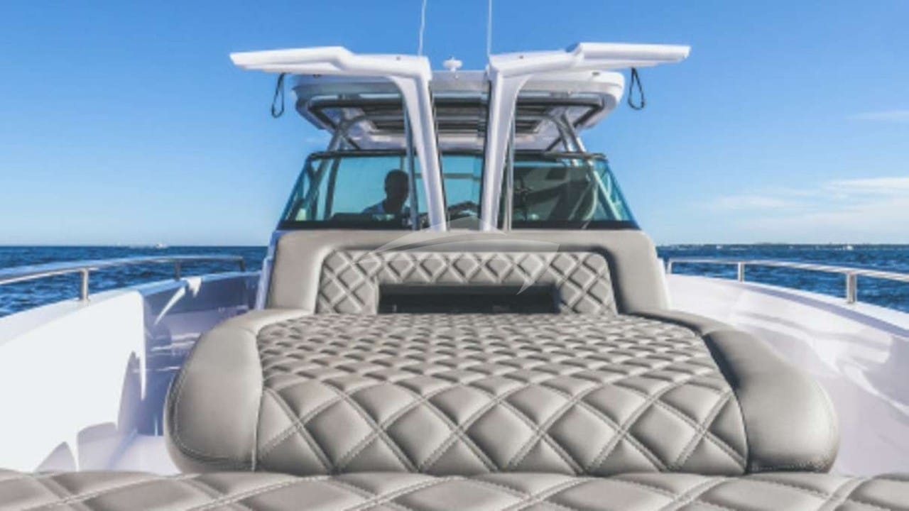 Leisure Bow area - Sun pads