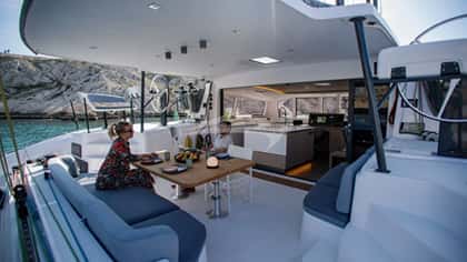 IZENAH 5 17m sailing yacht charter, photo 13