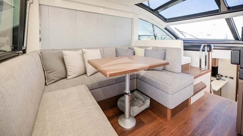 X 15m motor yacht charter, photo 7