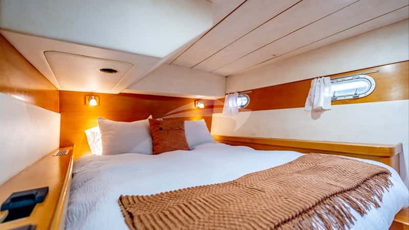 TABULA RASA 17m sailing yacht charter, photo 9
