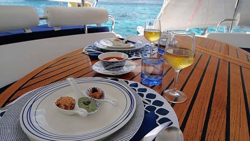 ISOLABLUE 15m sailing yacht charter, photo 2