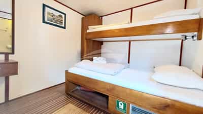 Guest Cabin