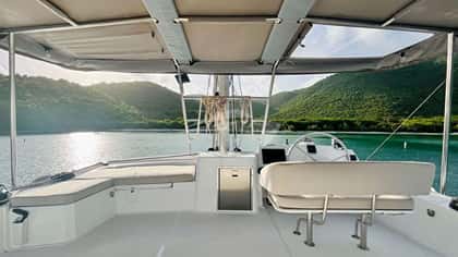 DOCK HOLIDAY 17m sailing yacht charter, photo 11