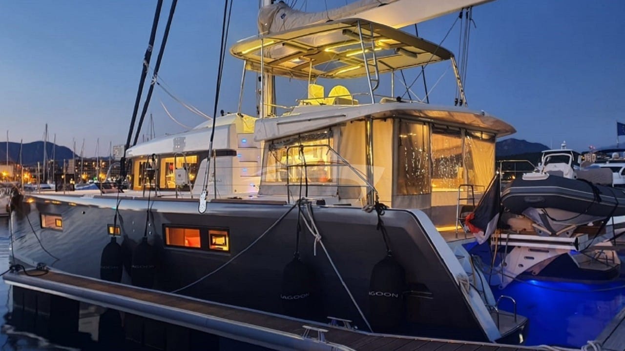 VIGILANT2 at night