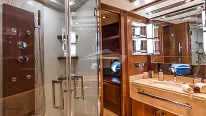 105 YCG 32m motor yacht charter, photo 12
