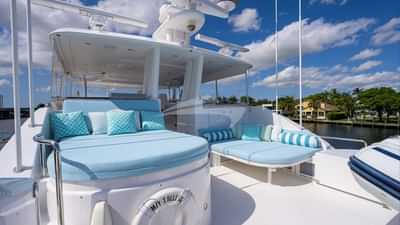 Flybridge Jacuzzi