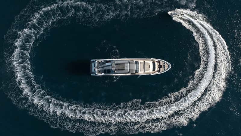 VAUBAN 37m motor yacht charter, photo 2