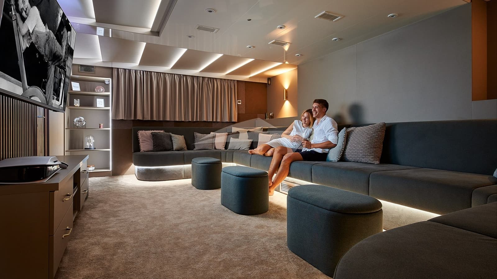 LUPUS MARE, photo from the yacht portfolio 28
