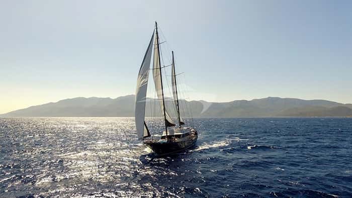 VIRTUOSO 35m sailing yacht charter, photo 4