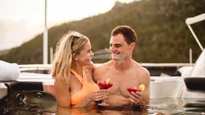 Sundeck Jacuzzi