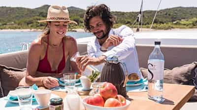 Breakfast on Board