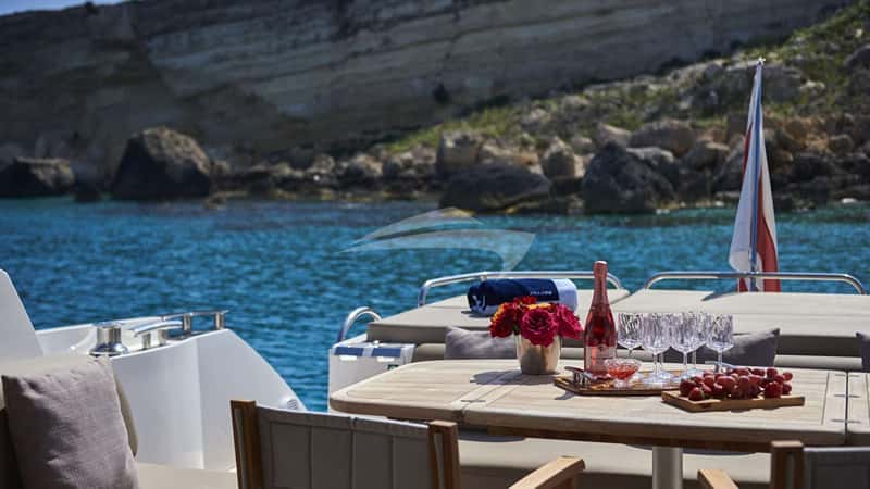 VELLAMO 20m motor yacht charter, photo 3