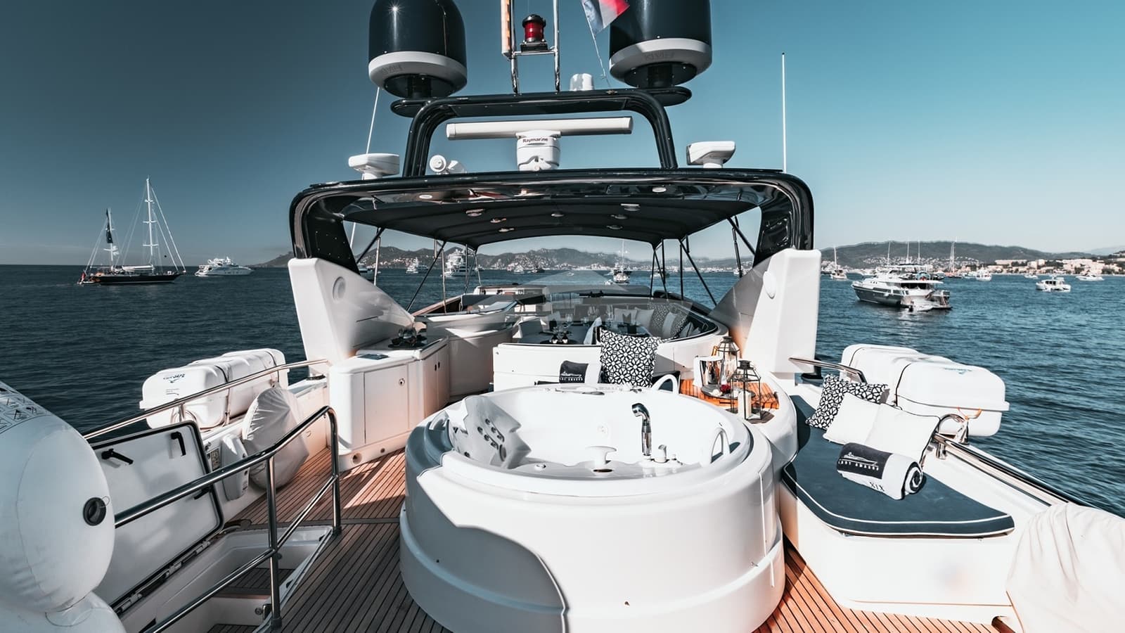 LADY AMANDA, photo from the yacht portfolio 16