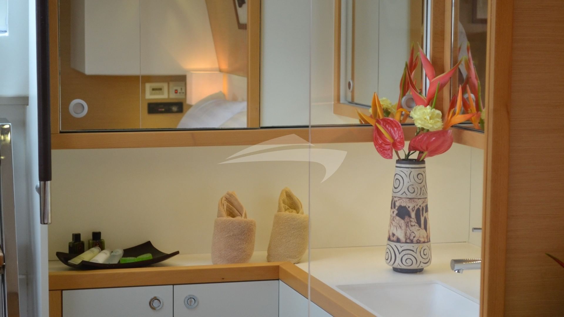 Master Ensuite bathroom