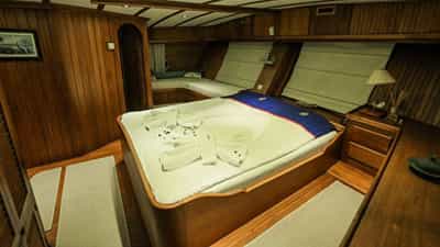 Double Cabin
