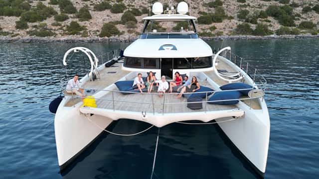 CRAZY HORSE 24m motor yacht for charter
