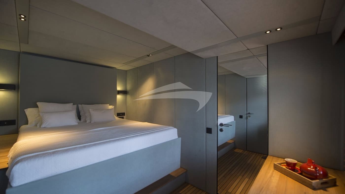 MIDORI, photo from the yacht portfolio