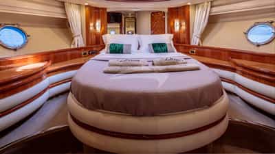 VIP Cabin