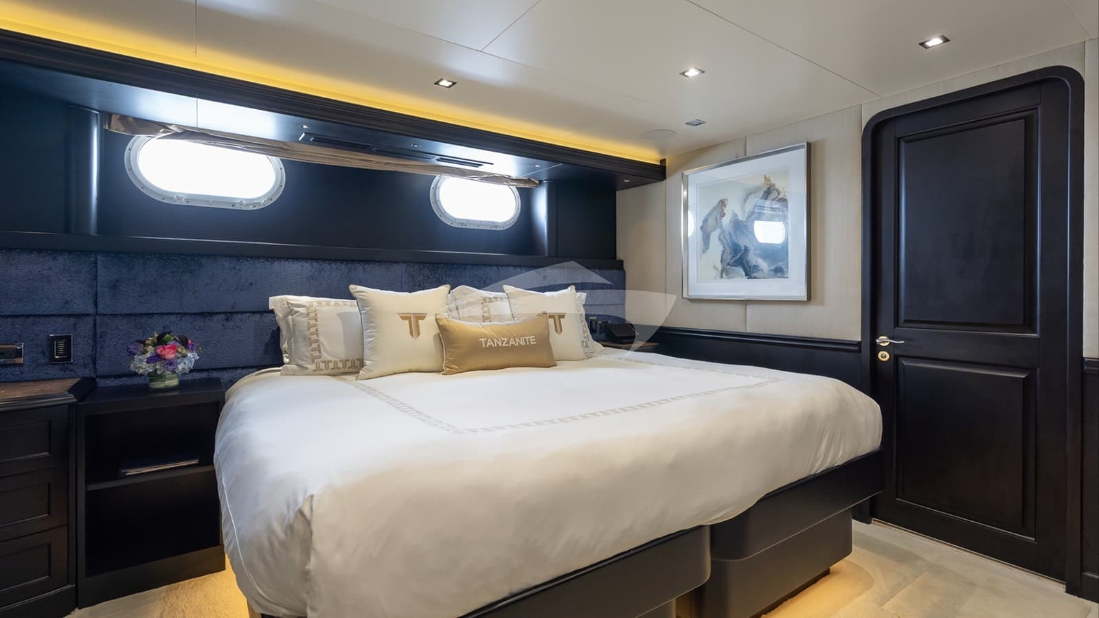 TANZANITE, photo from the yacht portfolio 12