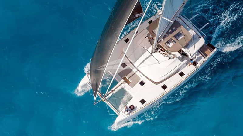 SAMOA 16m sailing yacht charter