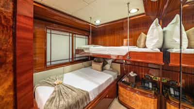 5h cabin