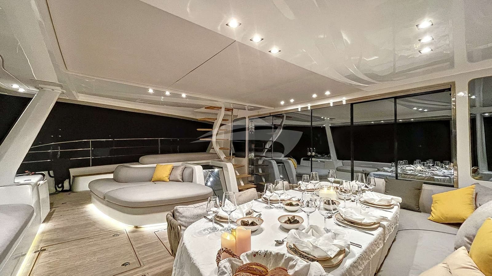 CRAZY HORSE, Aufnahme aus dem Yachtportfolio 2