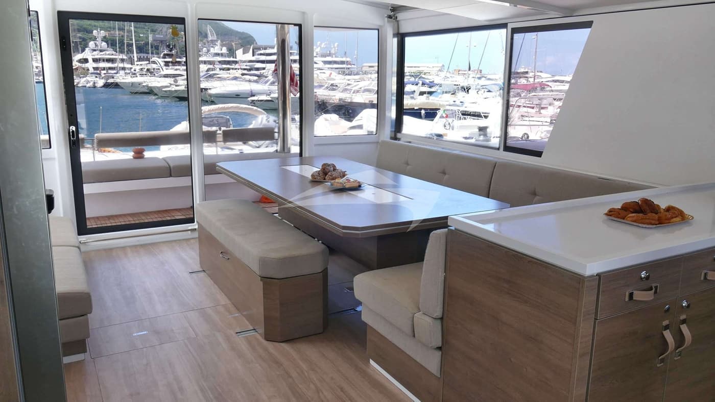 PERMABEAR, photo from the yacht portfolio