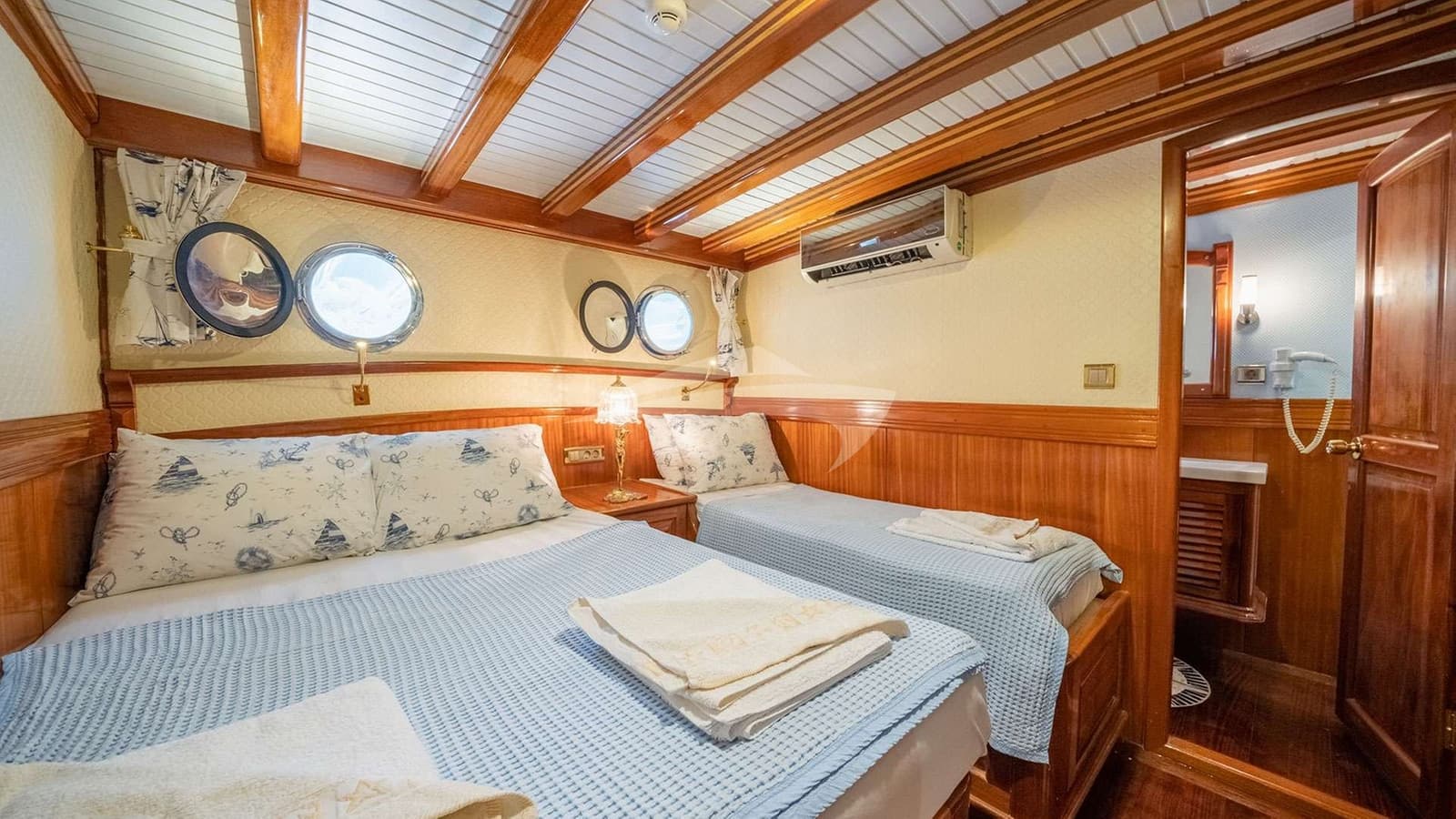 ADMIRAL, photo from the yacht portfolio 13