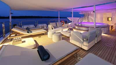 Jacuzzi Deck