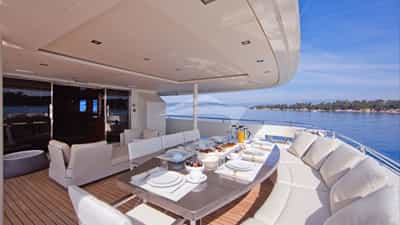 Al Fresco Dining