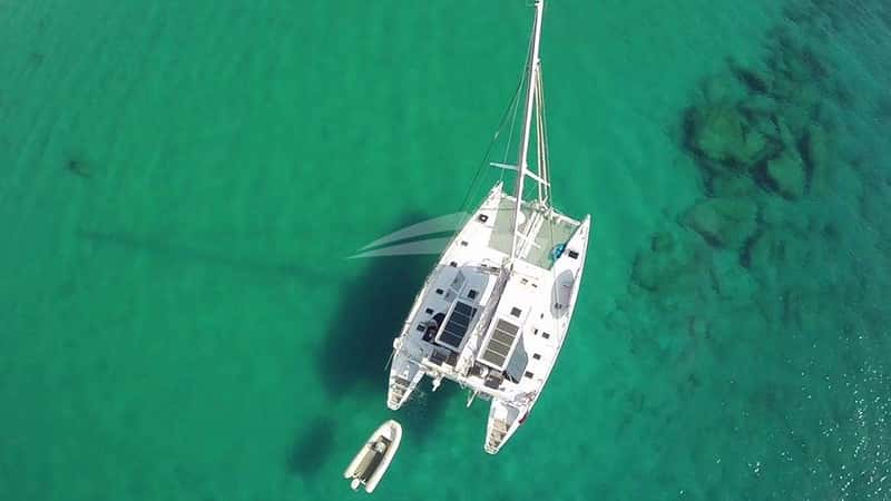 UHURU 17m sailing yacht charter, photo 2