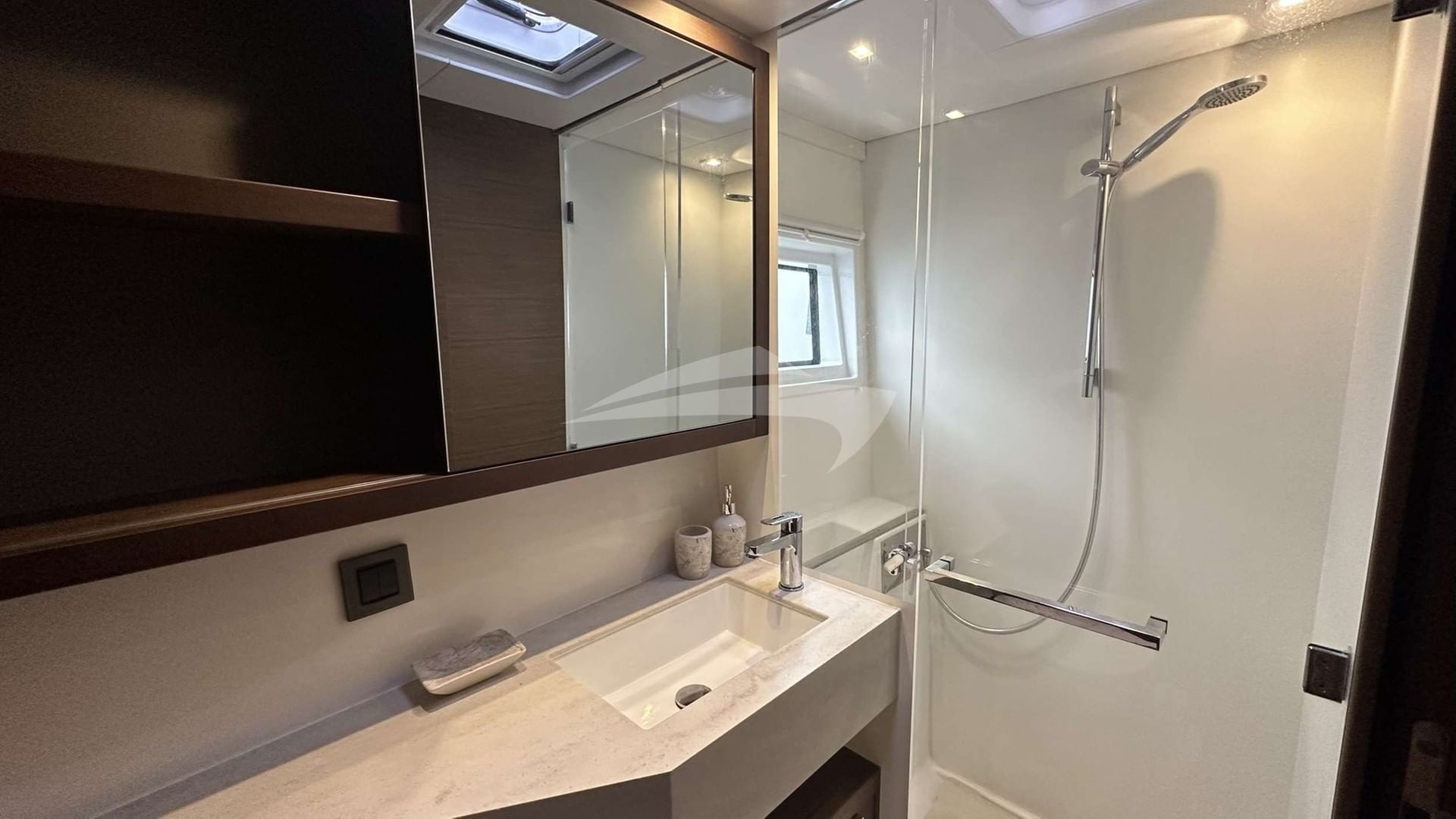 Guest Cabin Bathroom