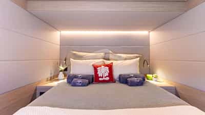 Forward guest queen suite