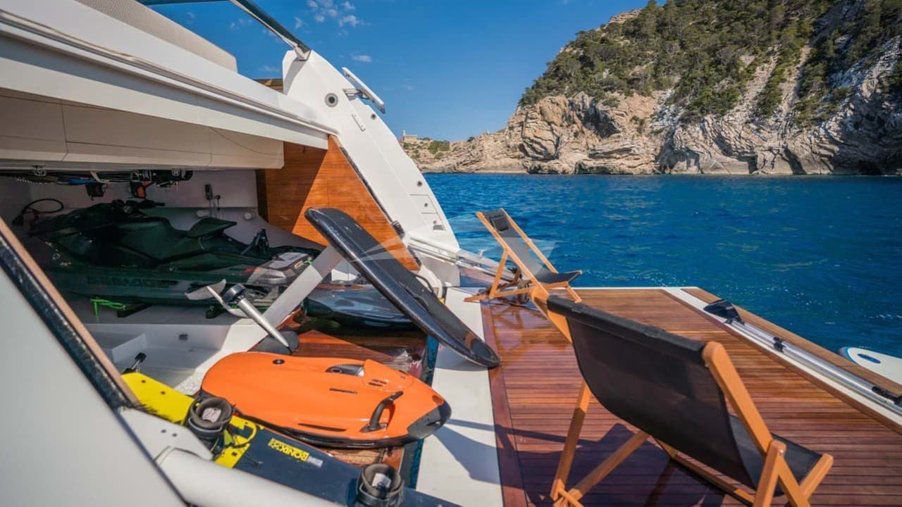ALVIUM, photo from the yacht portfolio 21