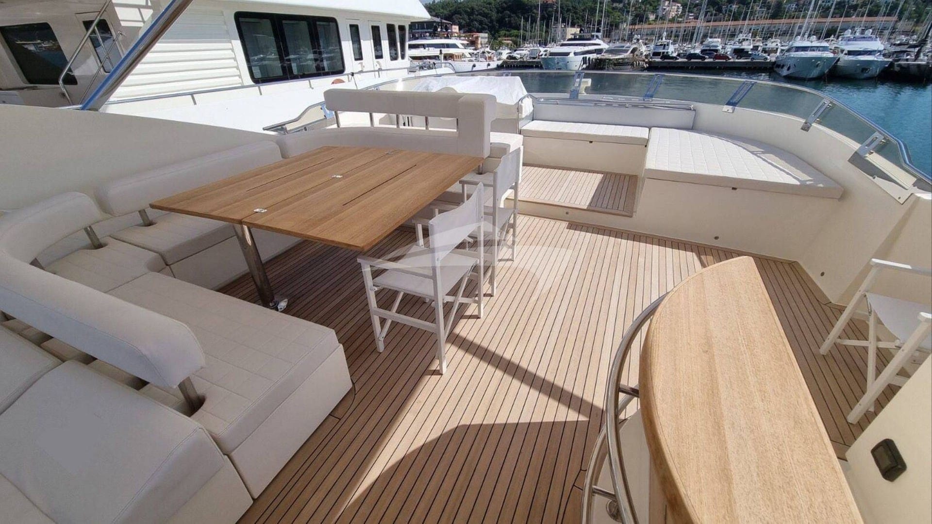 Flybridge Seating
