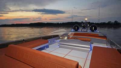 Top Deck