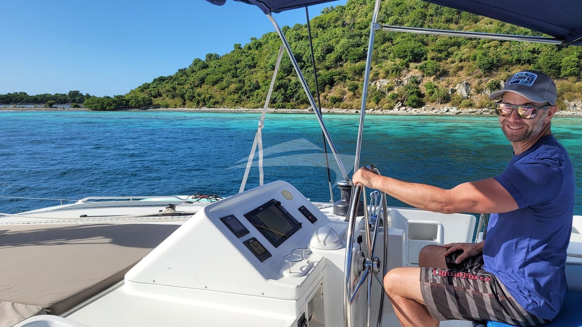 Luxury charter yacht crew for NEON MOON