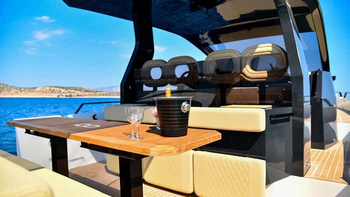 BIG BALLOON 15m motor yacht charter, photo 3