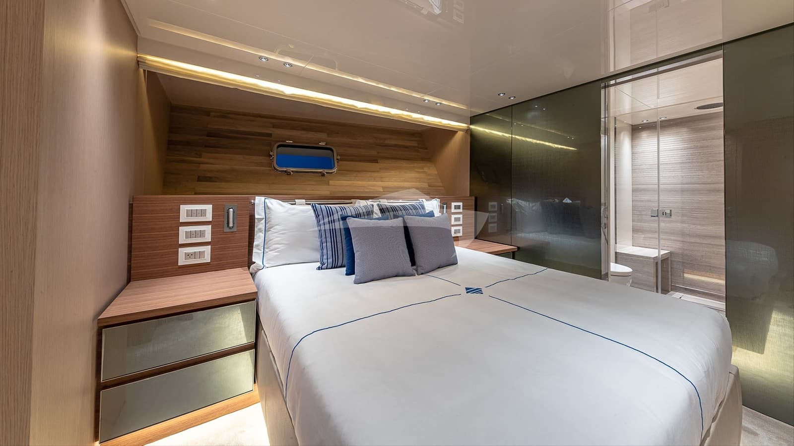 NO MATTER WHAT, photo from the yacht portfolio 12