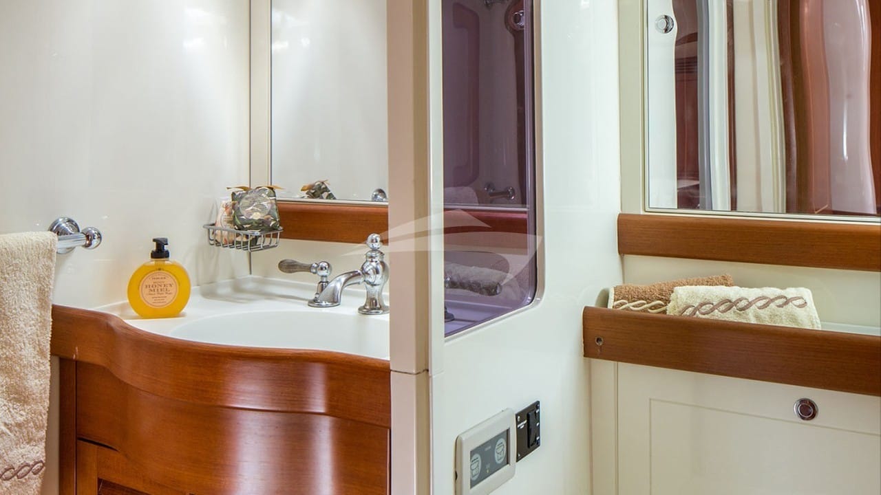 ELISE WHISPER Master Cabin Bathroom