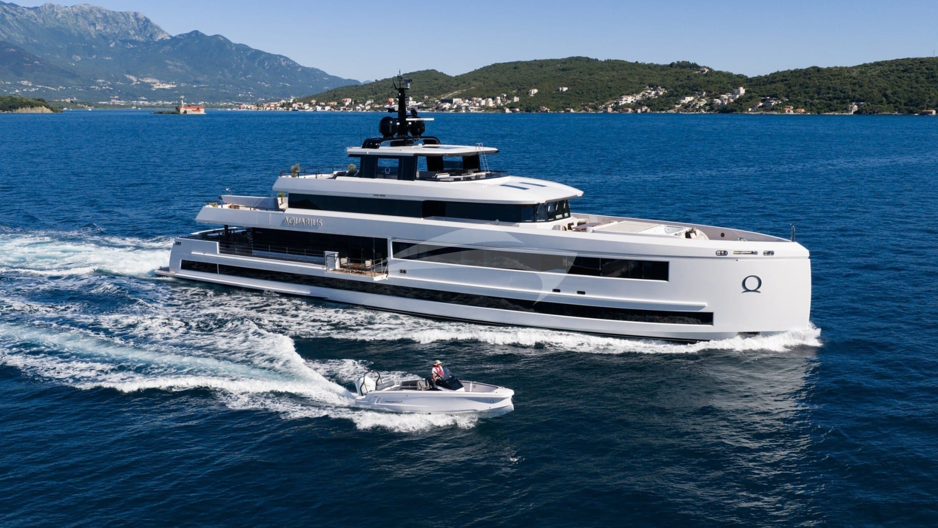 Underway with tender