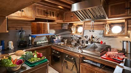 ORACLE 35m sailing yacht charter, photo 7