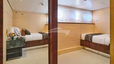 Single Cabin