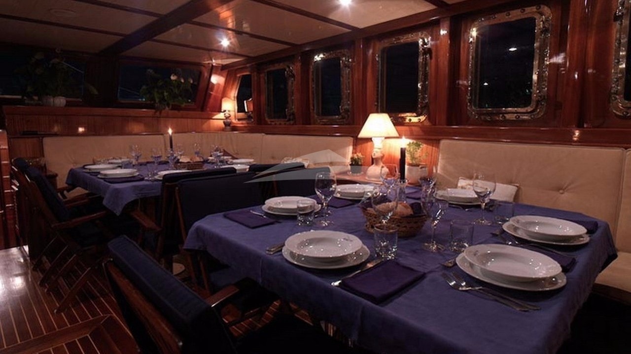 Saloon
