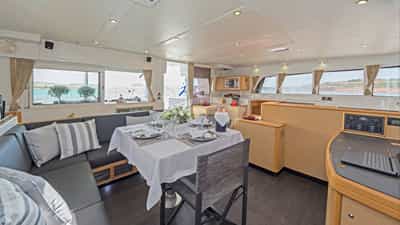 Main Saloon/Dining