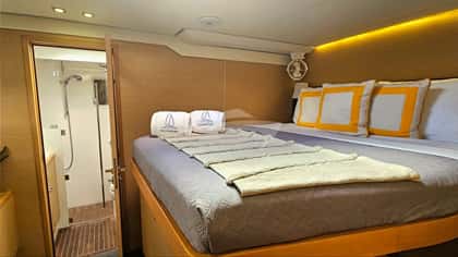 VALENTINA 19m sailing yacht charter, photo 11