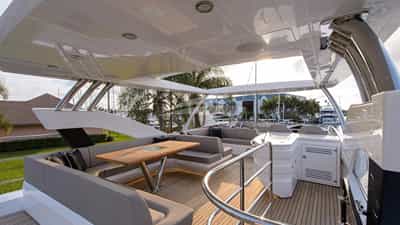 Flybridge