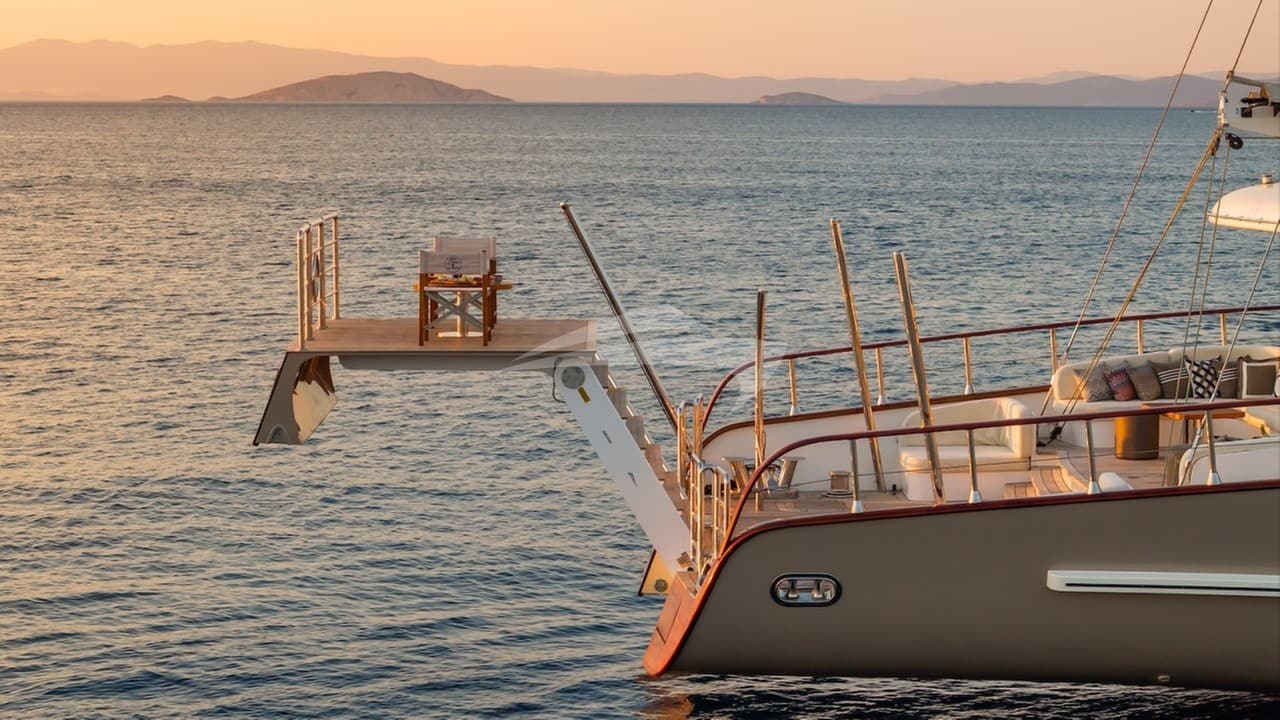THE LANGLEY, Aufnahme aus dem Yachtportfolio 13