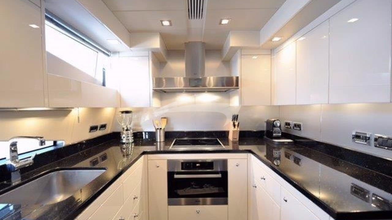 SPLASHED OUT, photo from the yacht portfolio 26
