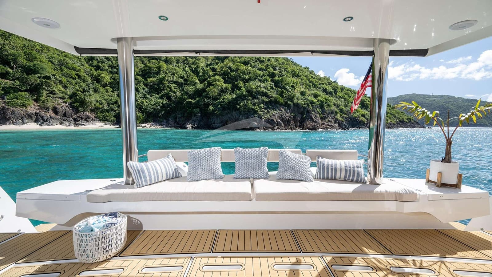 LA VIE EST BELLE, photo from the yacht portfolio 7